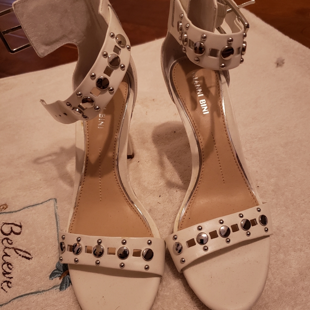 Shoes - Picture 2 of 2